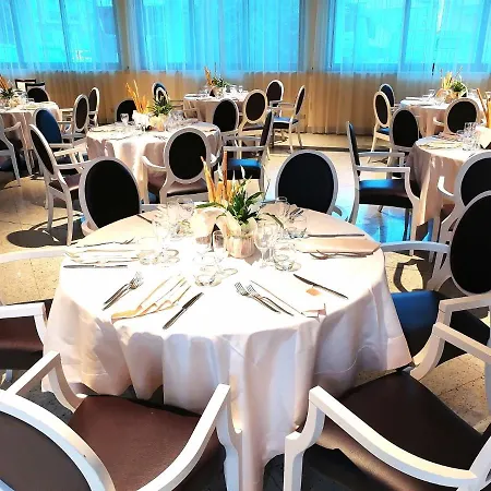 Отель Parisi Никелино