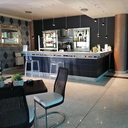 Parisi Hotell