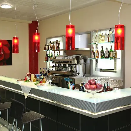 Hotell Parisi