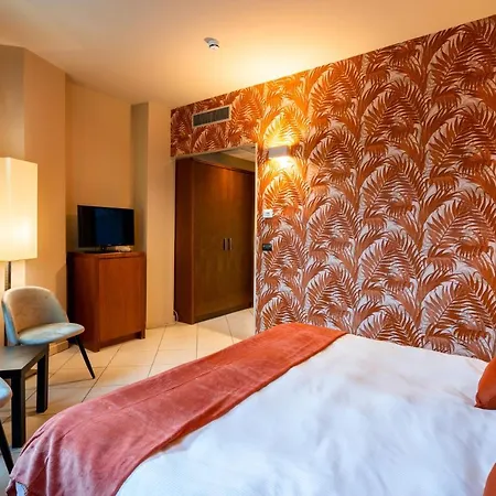 帕里西酒店 酒店