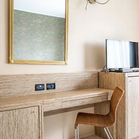 Hotell Parisi