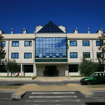 Hotell Parisi