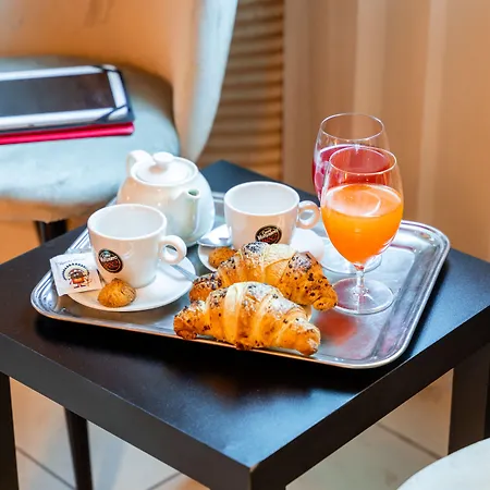 Отель Parisi Никелино