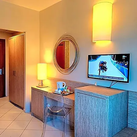 Hotel Parisi 3*