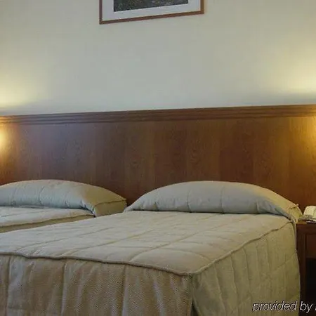 Parisi Отель Никелино