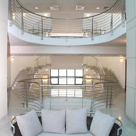 Parisi Hotell 3*